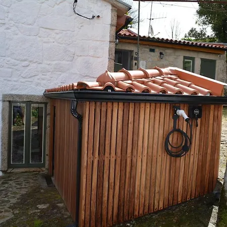 Semesterbostad Assento Geres - Grand Eco-retreat - Jacuzzi Views Lindoso