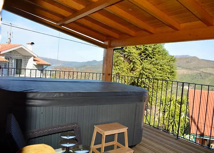 Assento Geres - Grand Eco-retreat - Jacuzzi Views *
