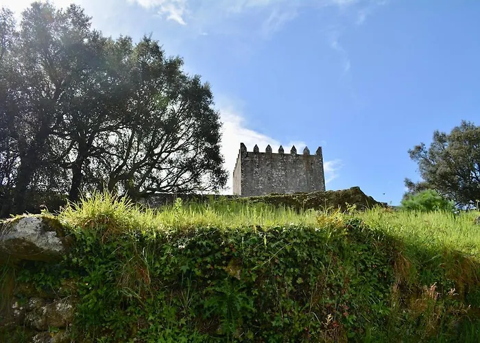 Дом отдыха Assento Geres - Grand Eco-retreat - Jacuzzi Views